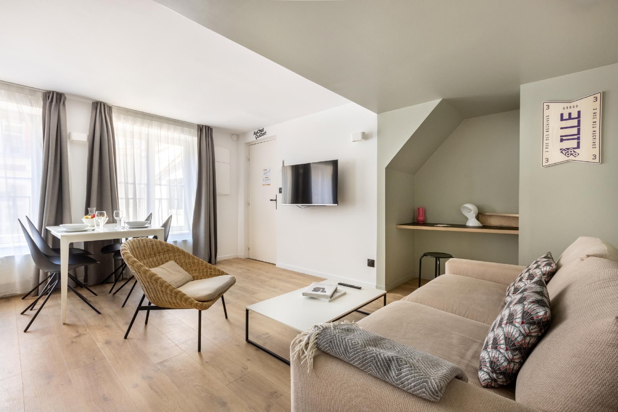 Appartement-Le Beaux Arts-de Luxe-SDB privée avec douche-Vue ville