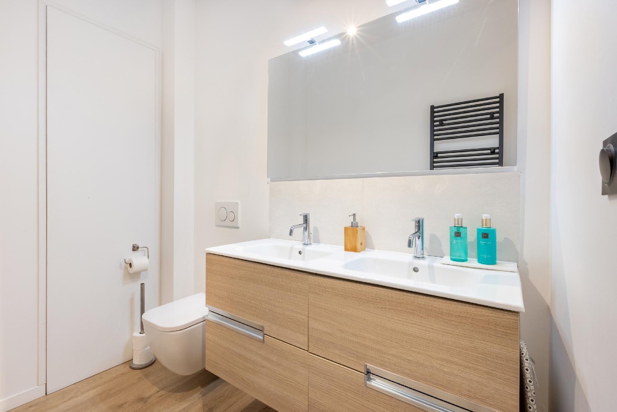 Appartement-La Citadelle-Standard-SDB privée avec baignoire-Vue sur la cour