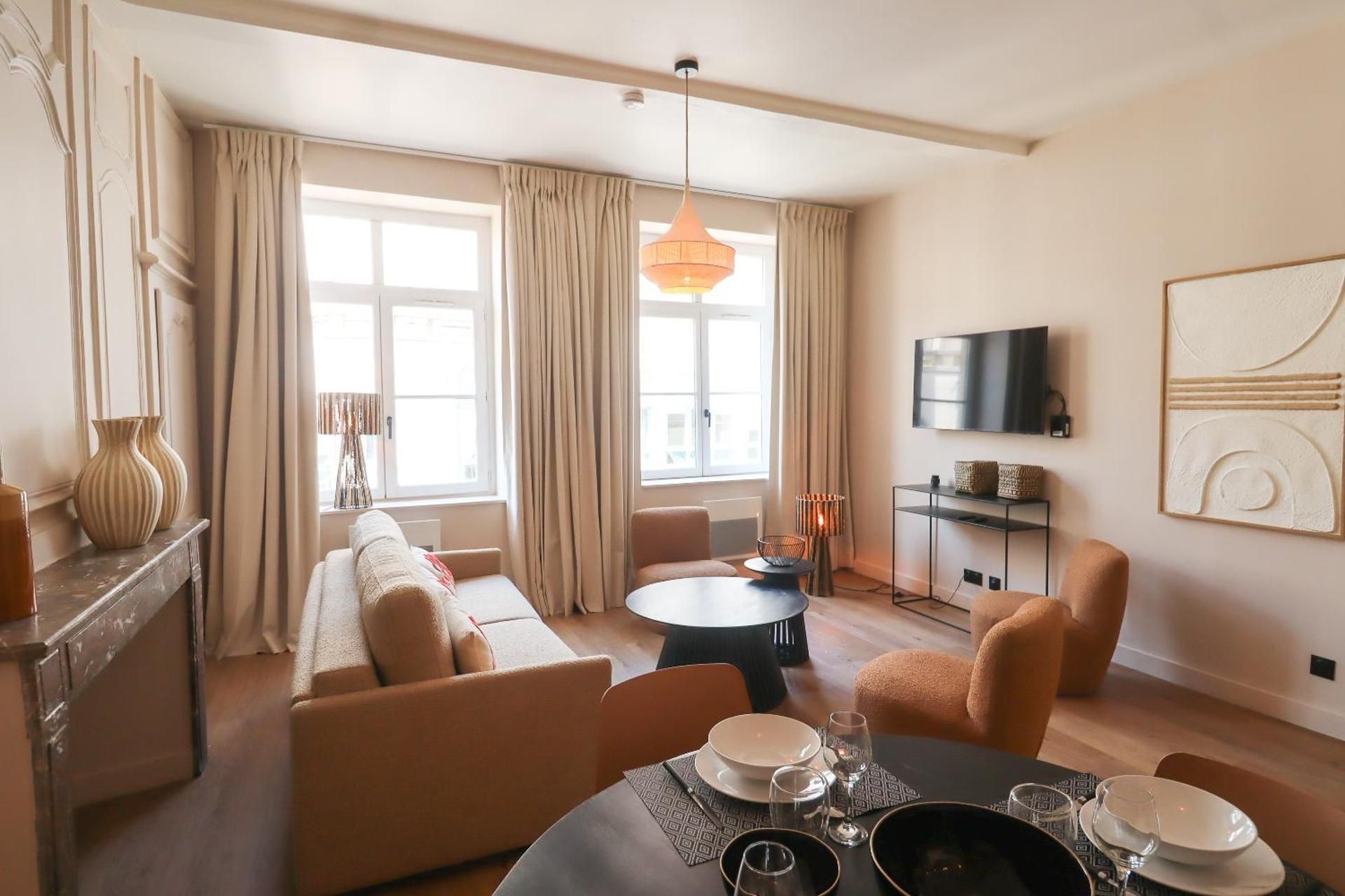 Léonie Apartment