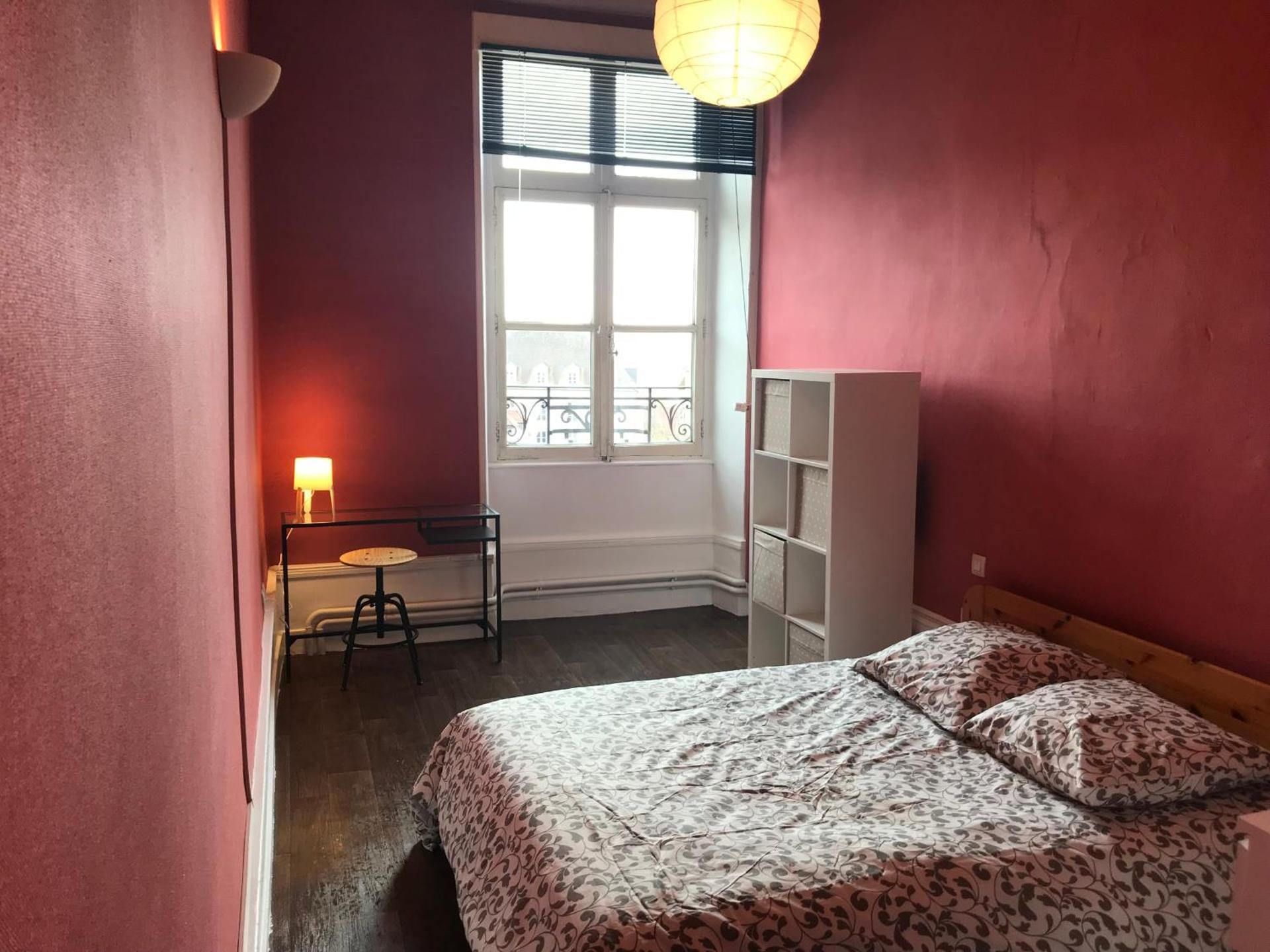 Apartment with City View