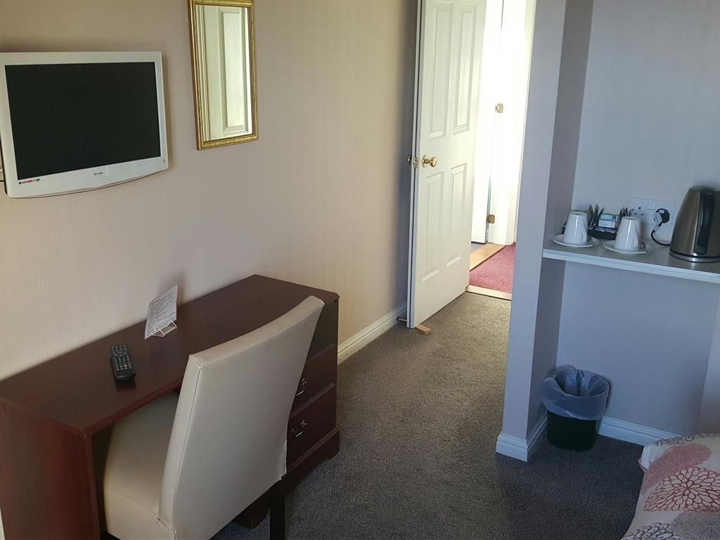 Glen Orchy House double room-ensuite 3