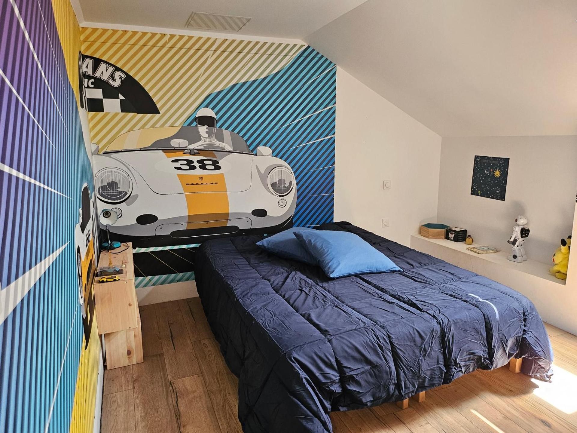 Double Room with Shared Bathroom