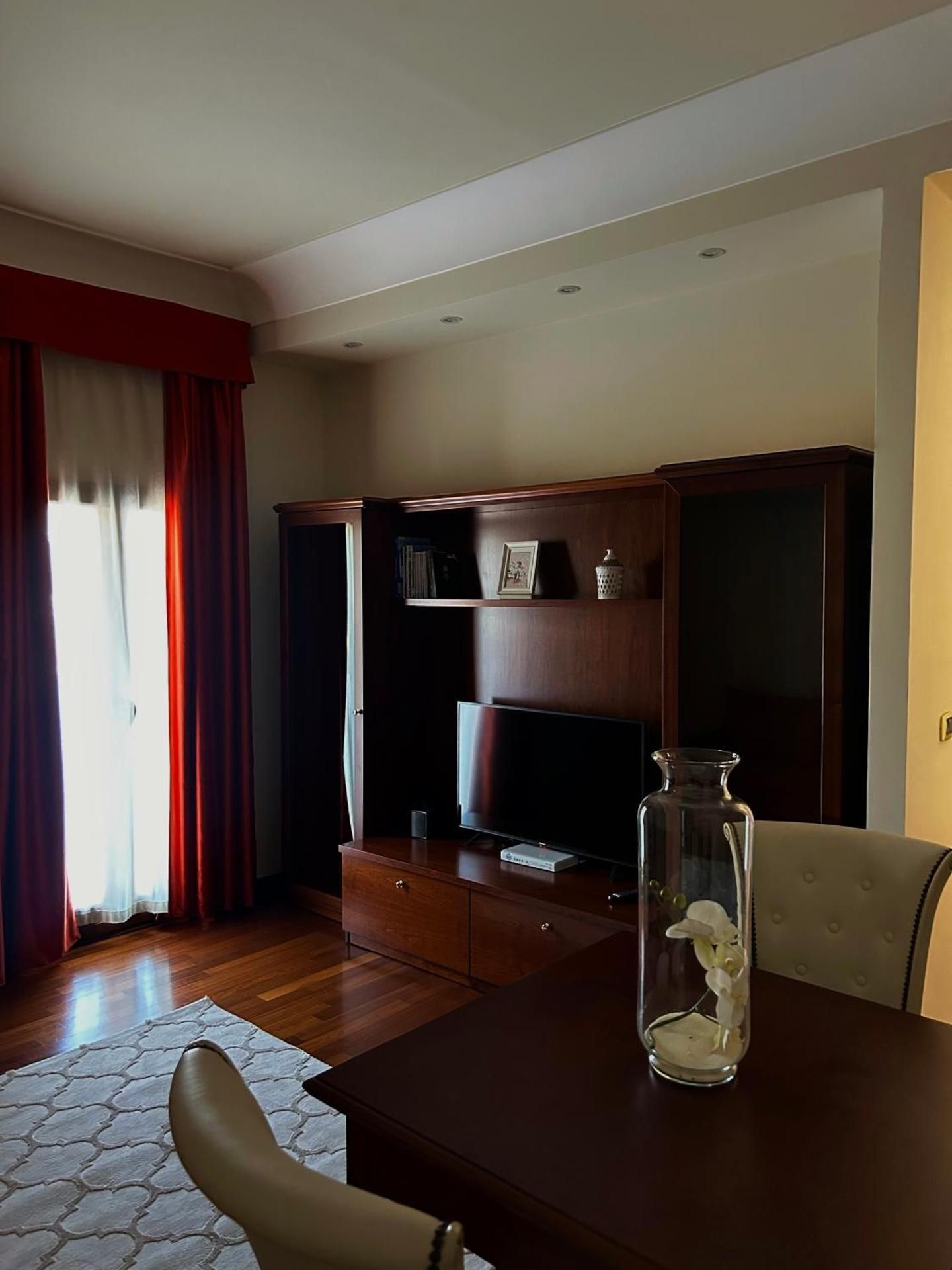 Suite with Hot Tub
