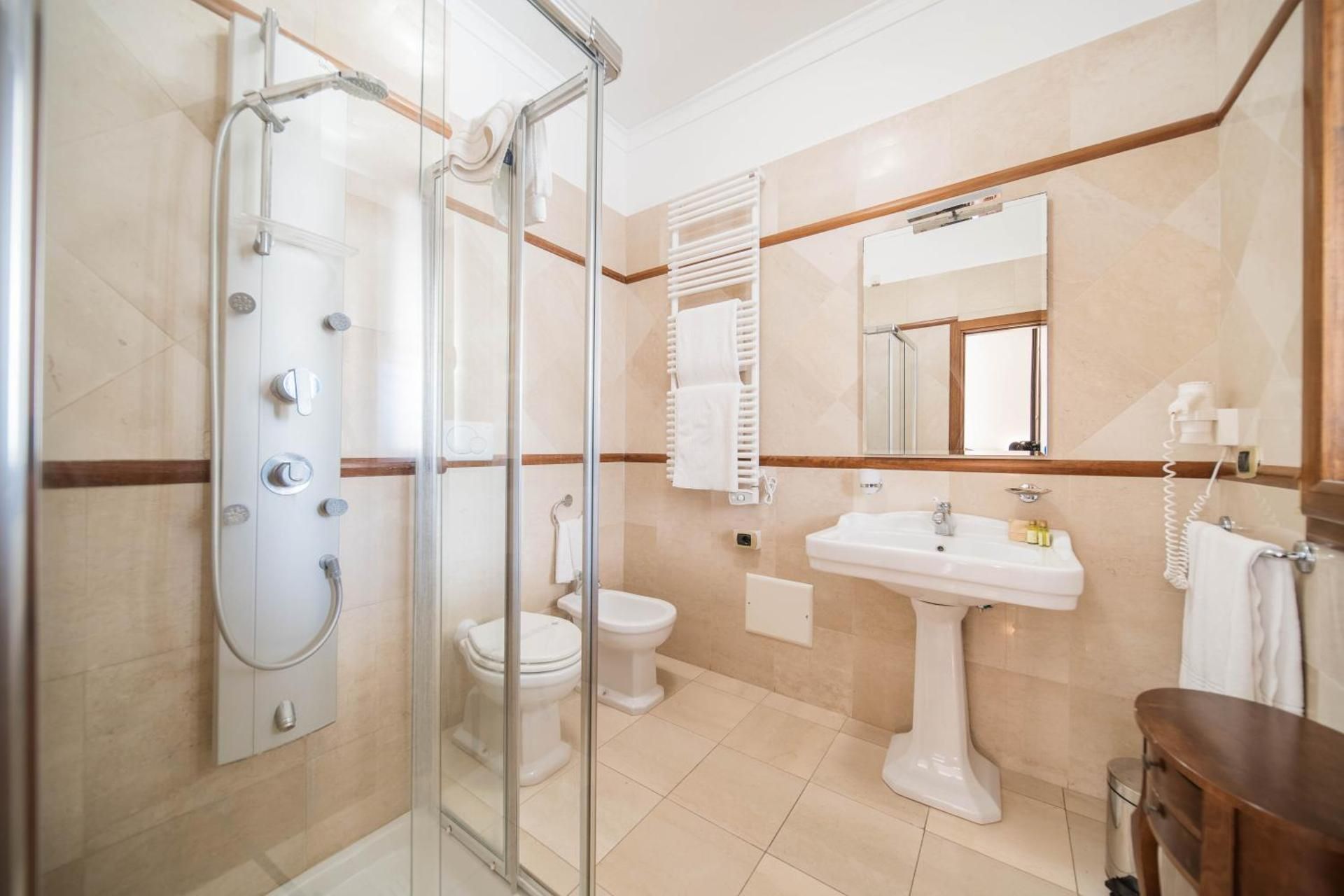 Antica Masseria Martuccio Superior Quadruple Room 3