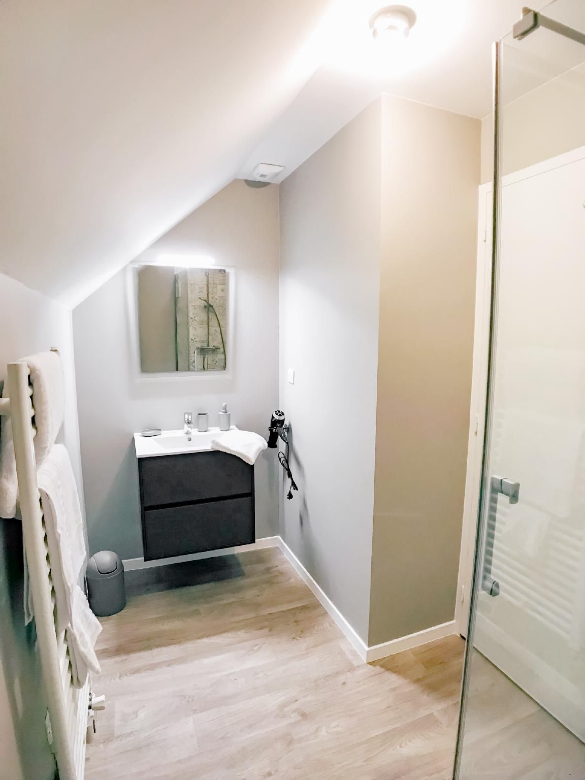 Charme-Loft-Family-Private Bathroom-Patio