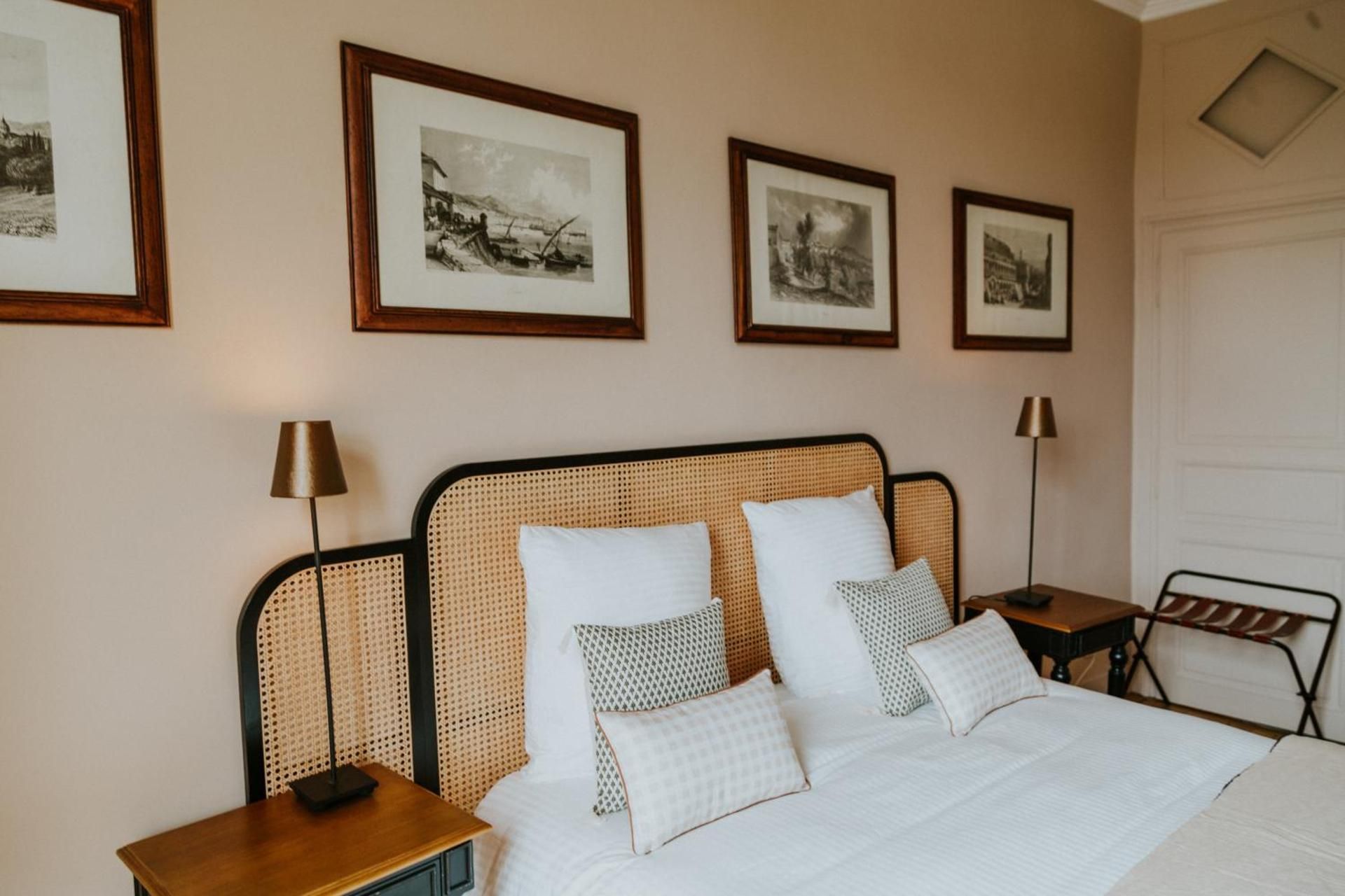 Superior Queen Room