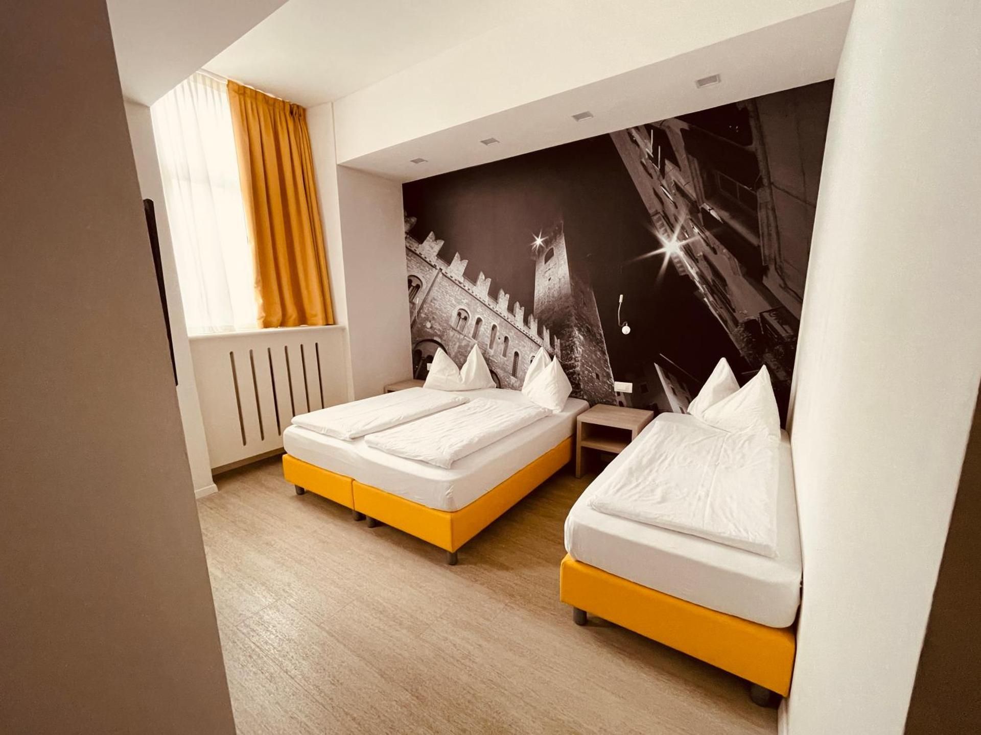 Triple Room with Garden View