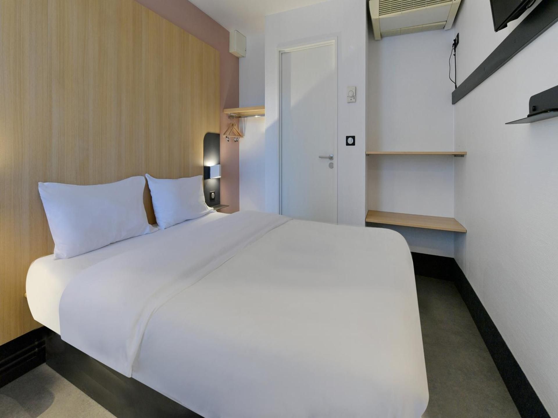 Double Room - Non-Smoking