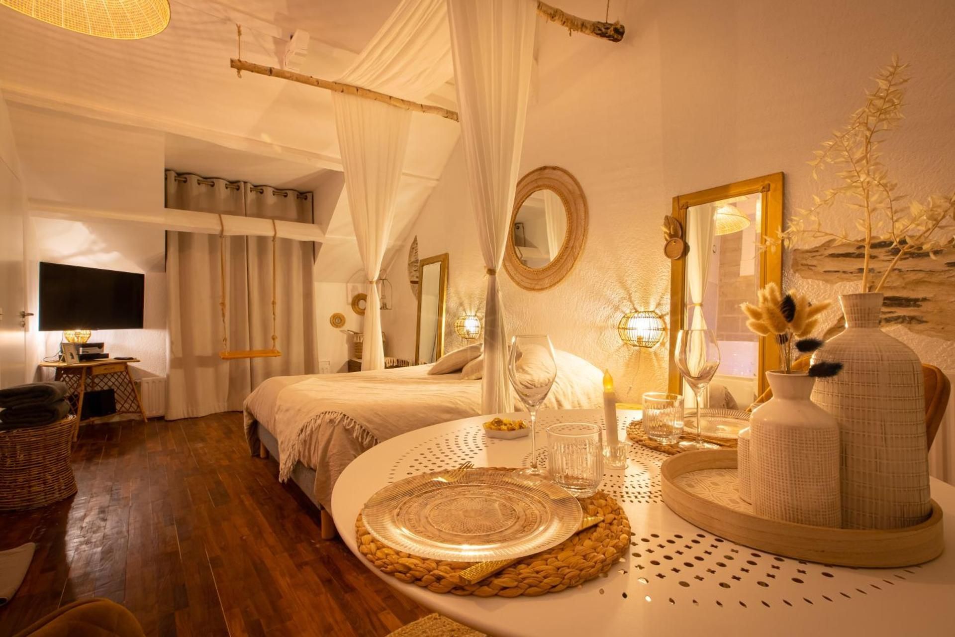 Queen Room with Spa Bath