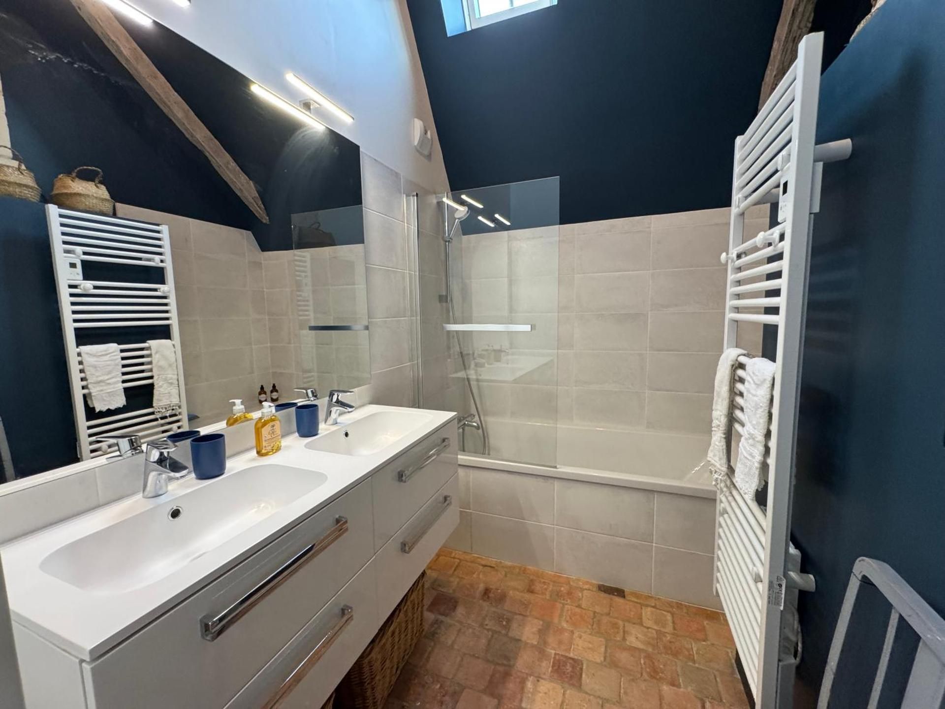 Double Room with Private External Bathroom