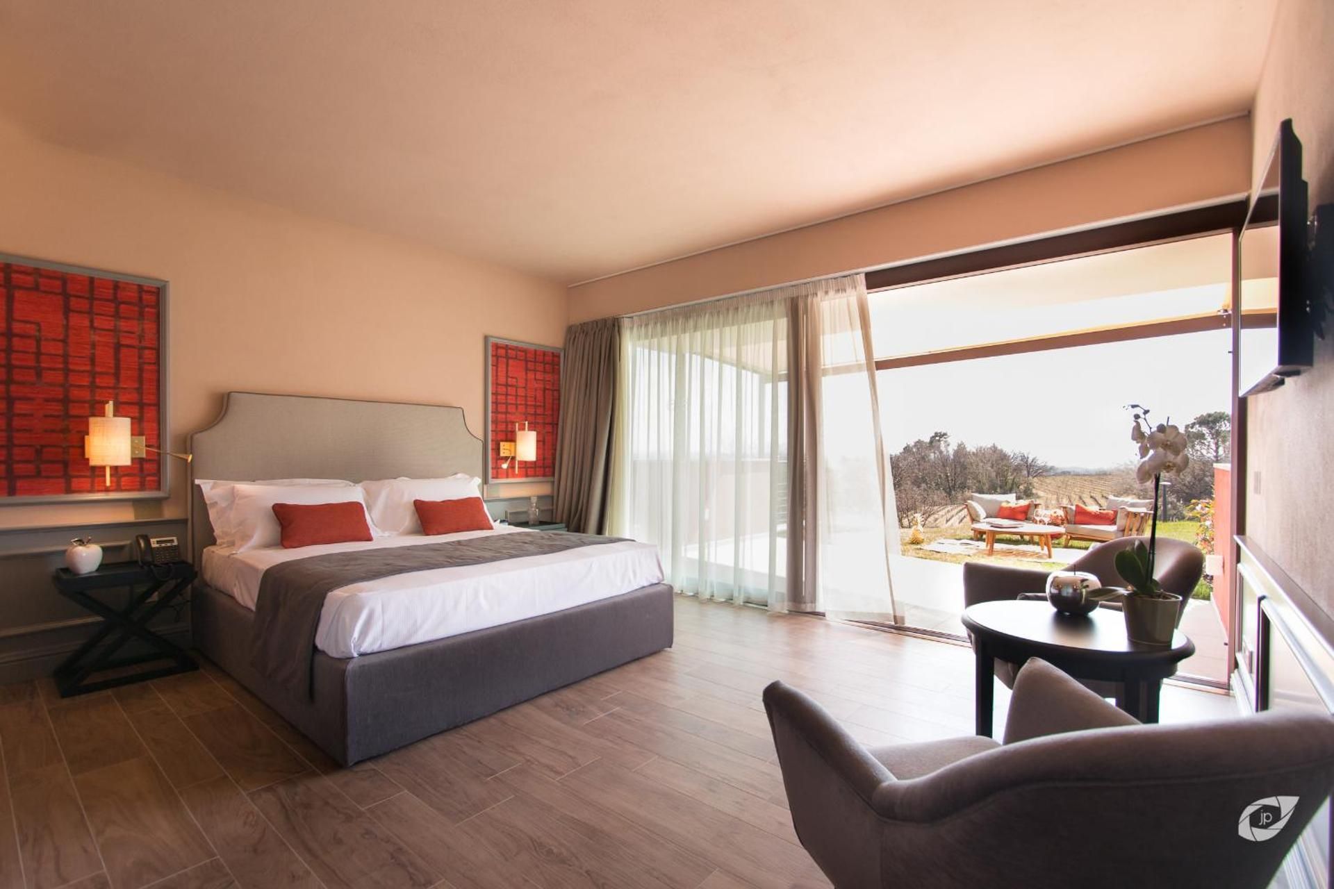 King Room
