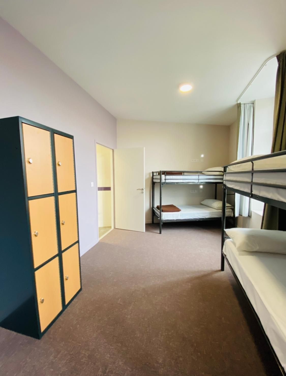 Hostel Flamingo Nimes Dormitory with Single Bed - Female Only 2