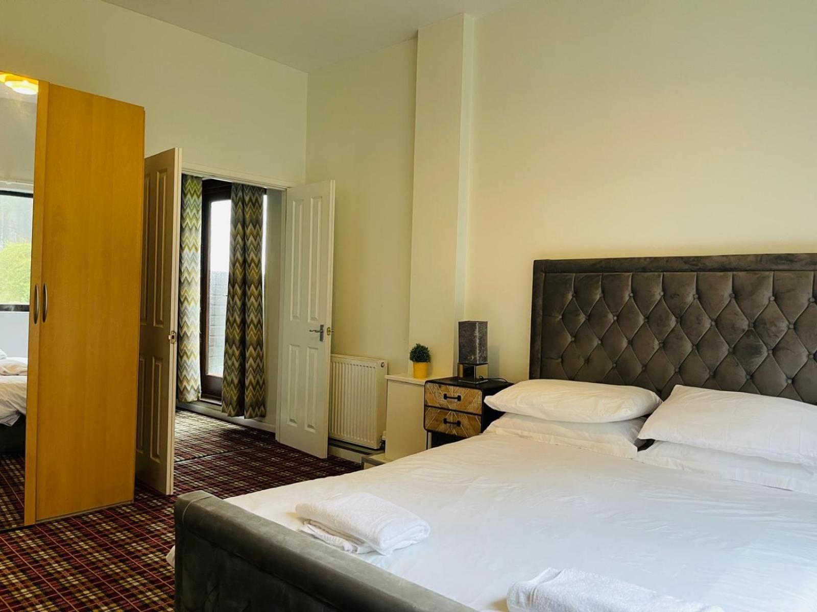 Two-Bedroom Suite