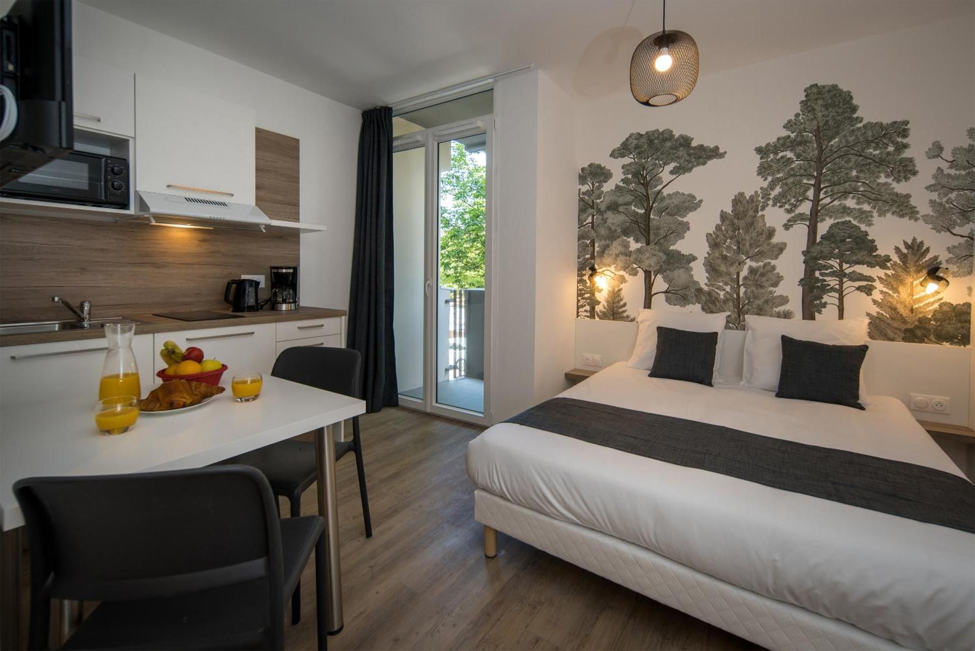 Superior Apartment