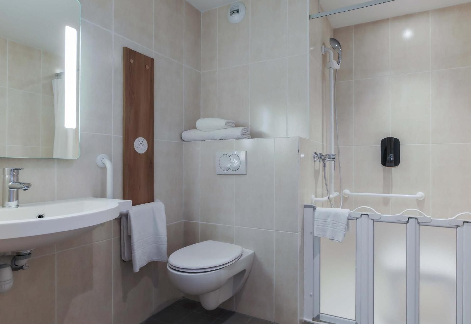 Double Room - Disability Access