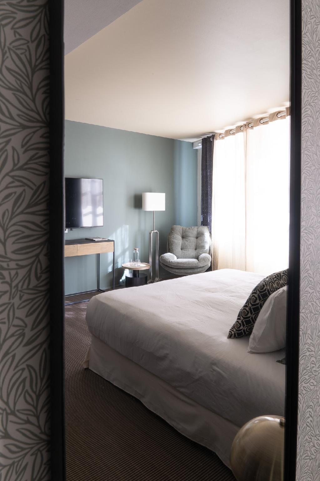Suite 3