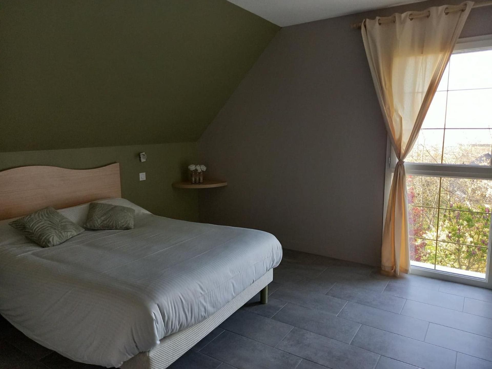 Les Lys Double Room with Sea View