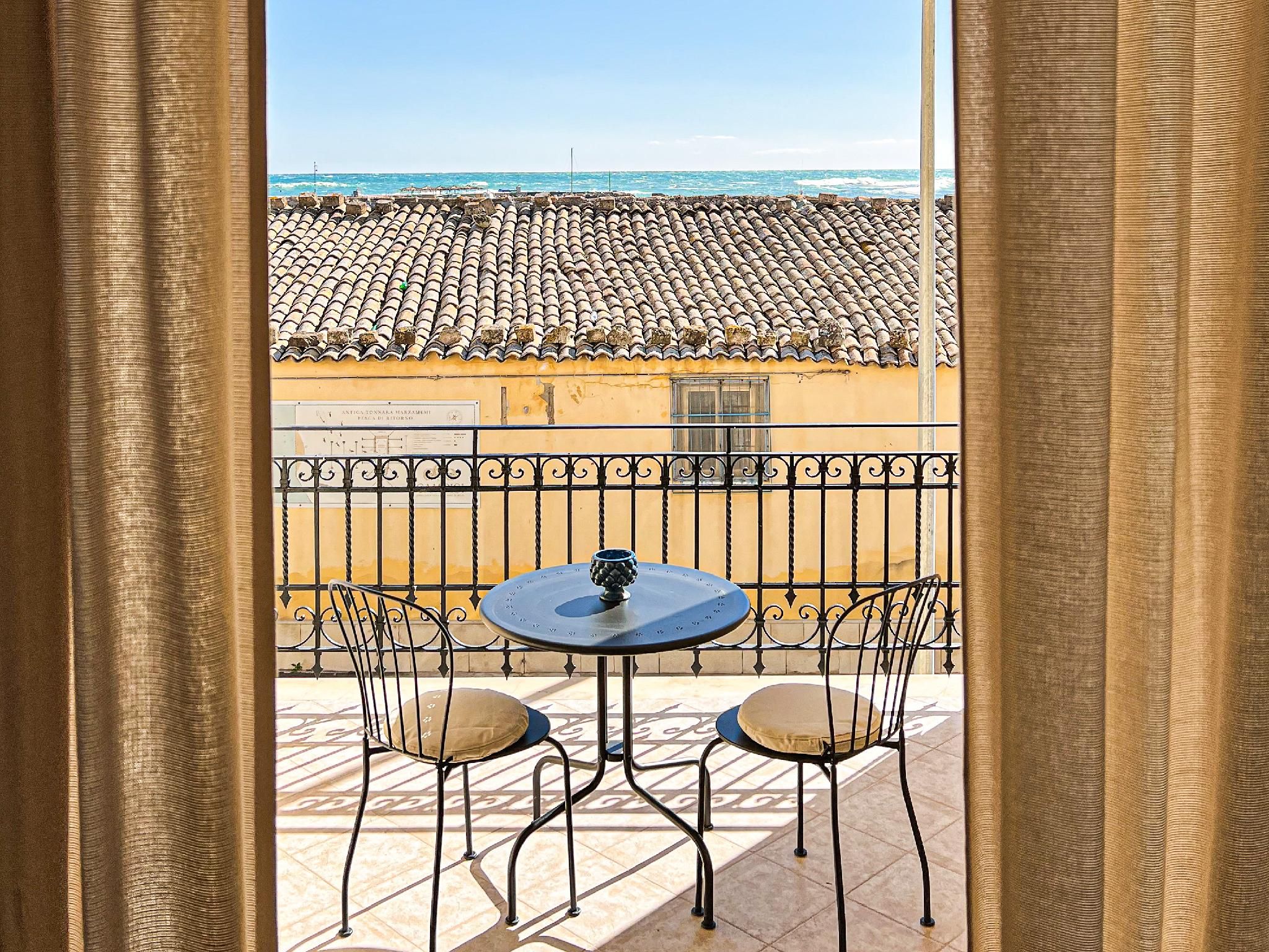 1-Bedroom Superior Sea View Apartment