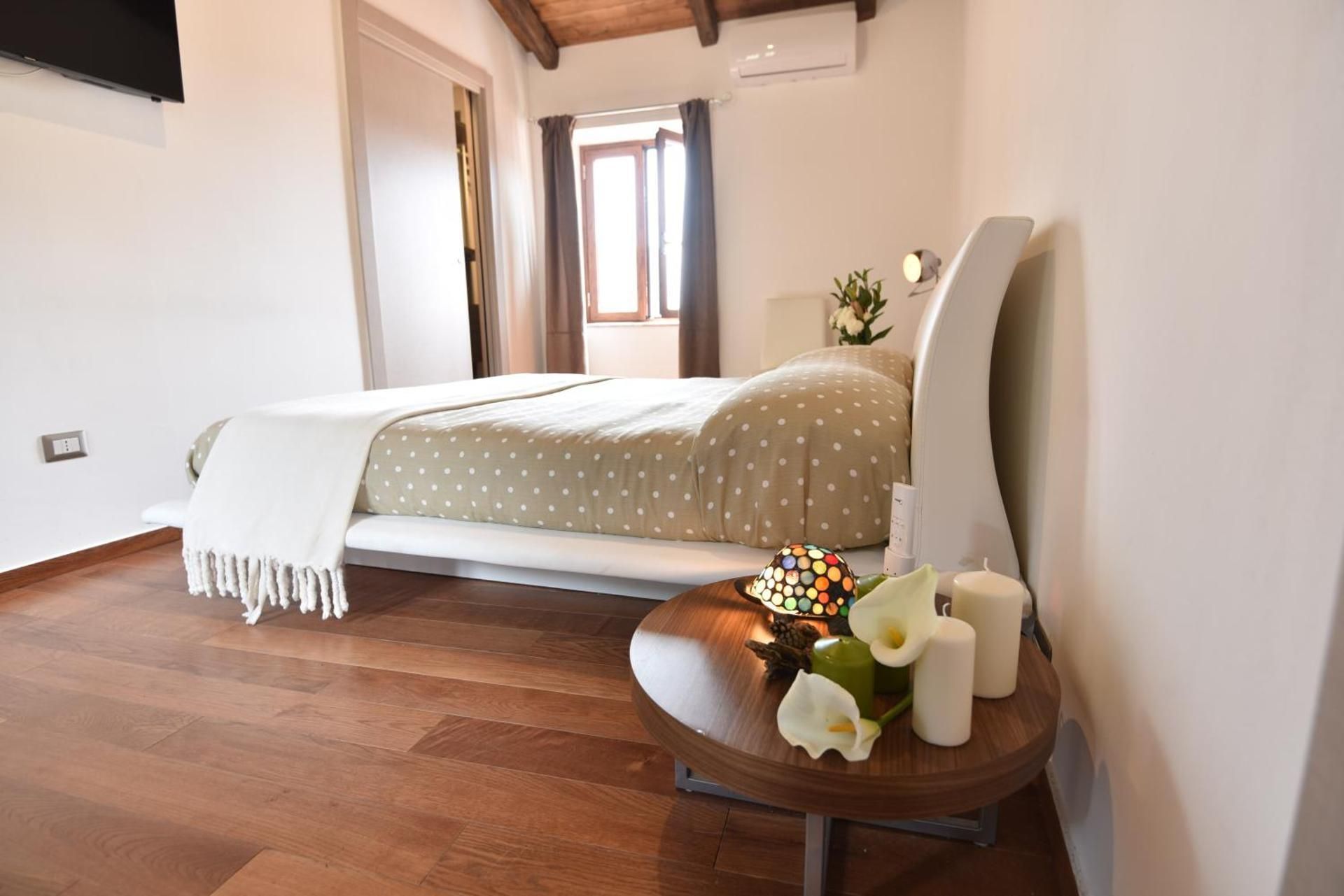 Large Double Room