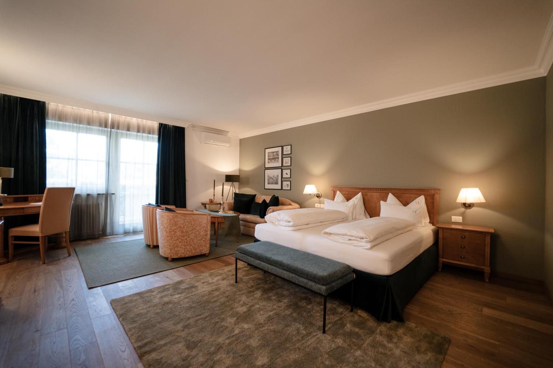 Double Room with Mountain View