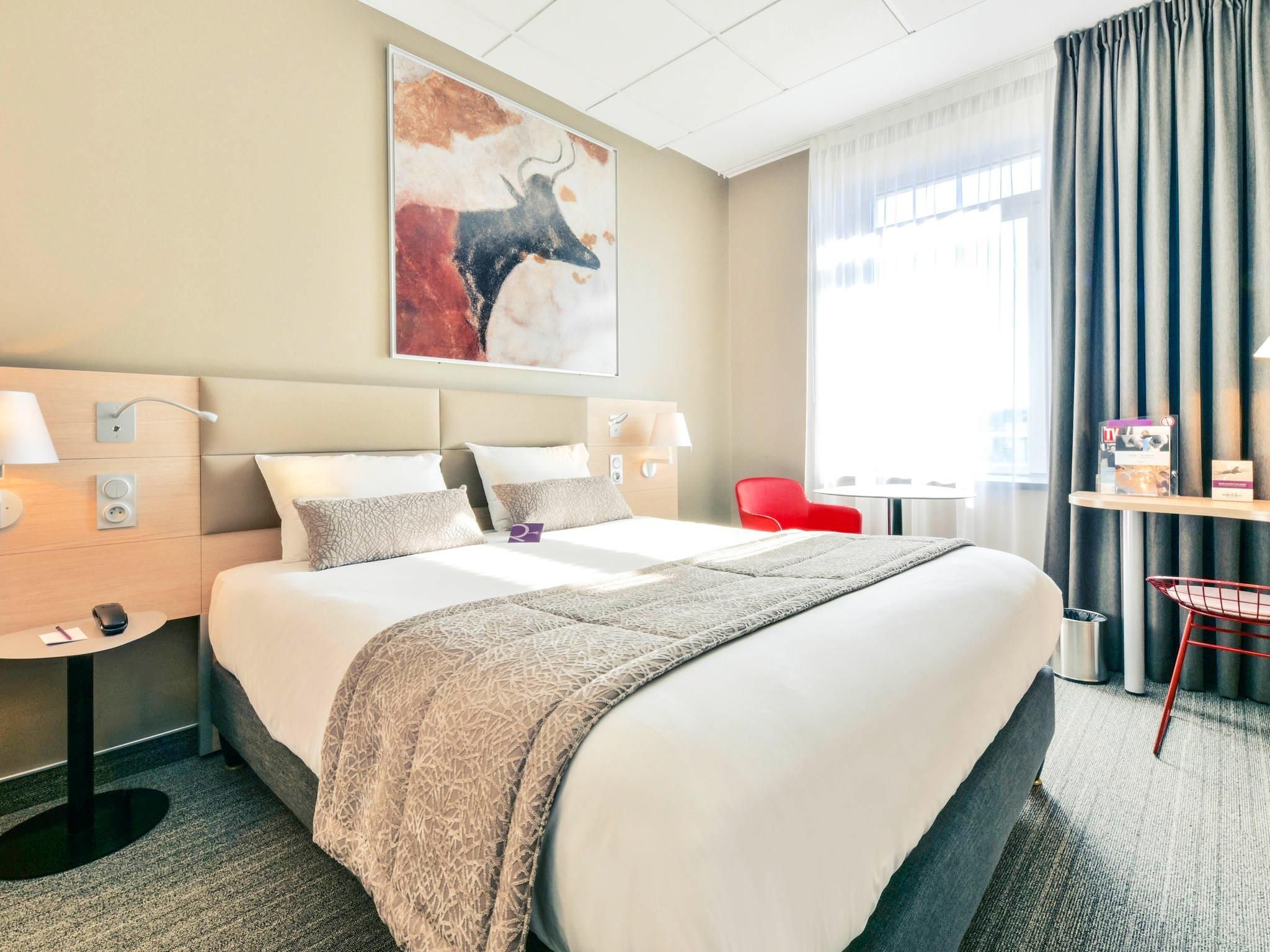 Hôtel Mercure Périgueux Centre Classic Room with Shower and 1 Double Bed 2