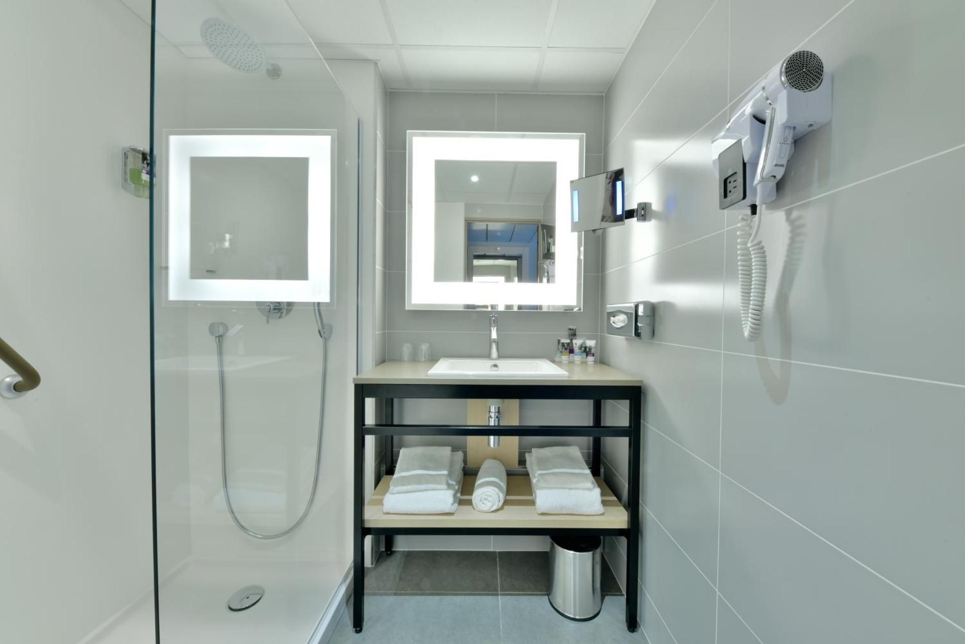 Privilege Double Room - Town Side/Non-Smoking