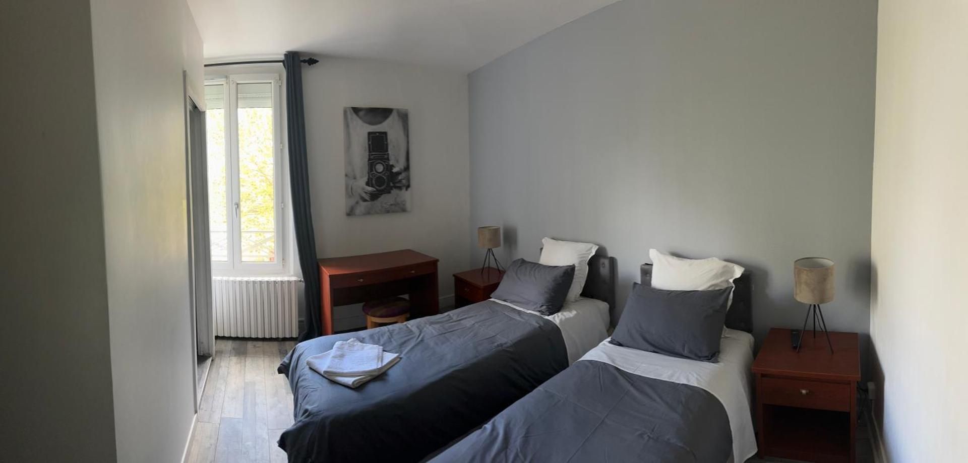 Standard Twin Room