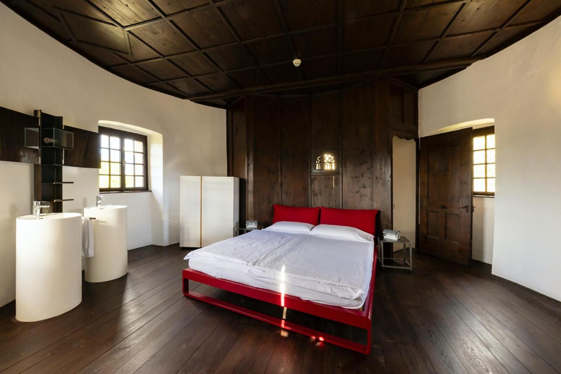 Suite with City View