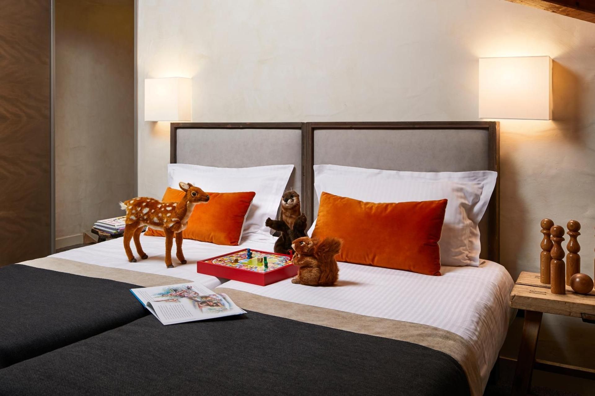 The Large Suite with Balcony with High Tea (dec-april) 