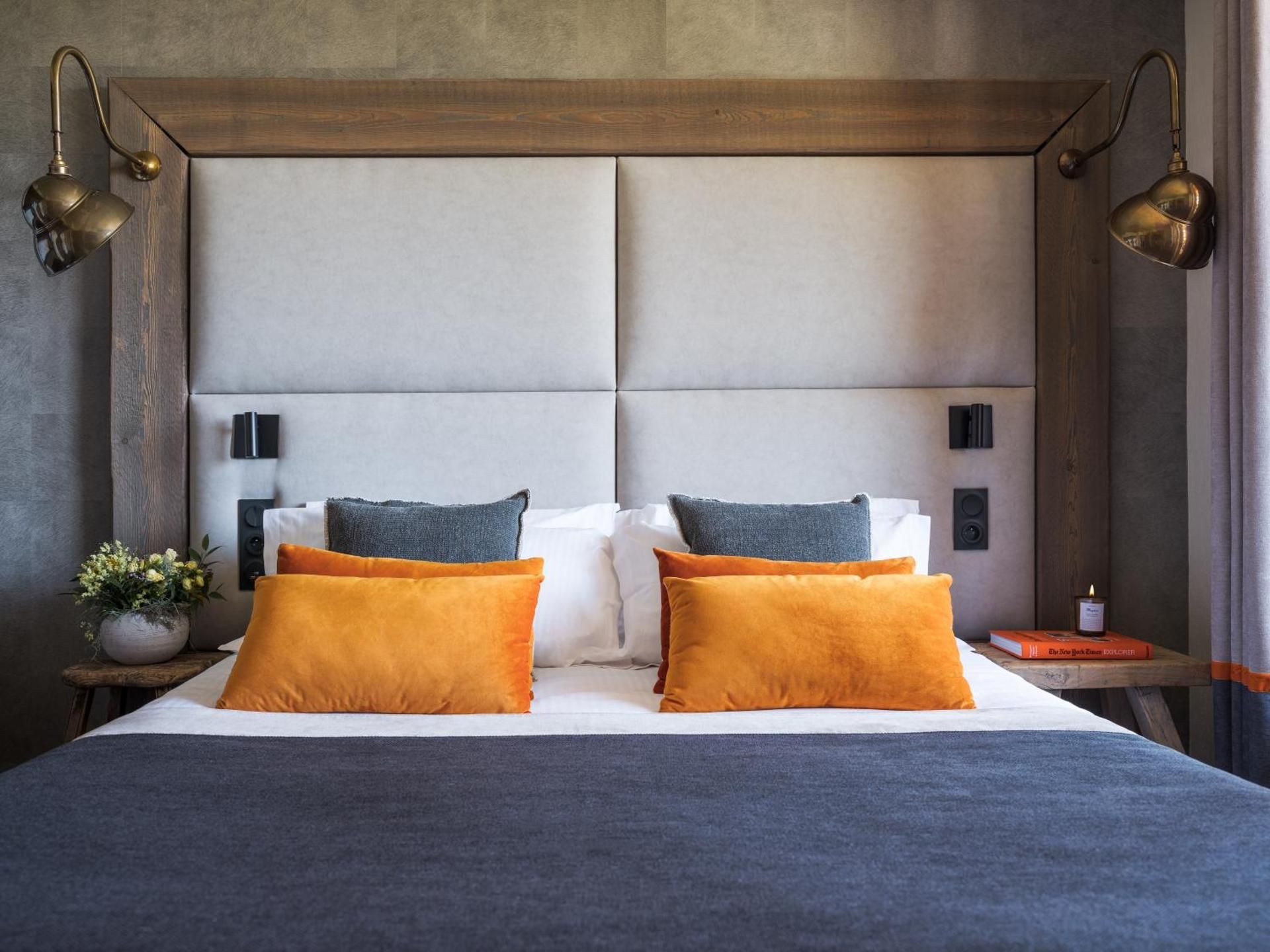 Prestige Suite with Balcony with High Tea (dec-april) 