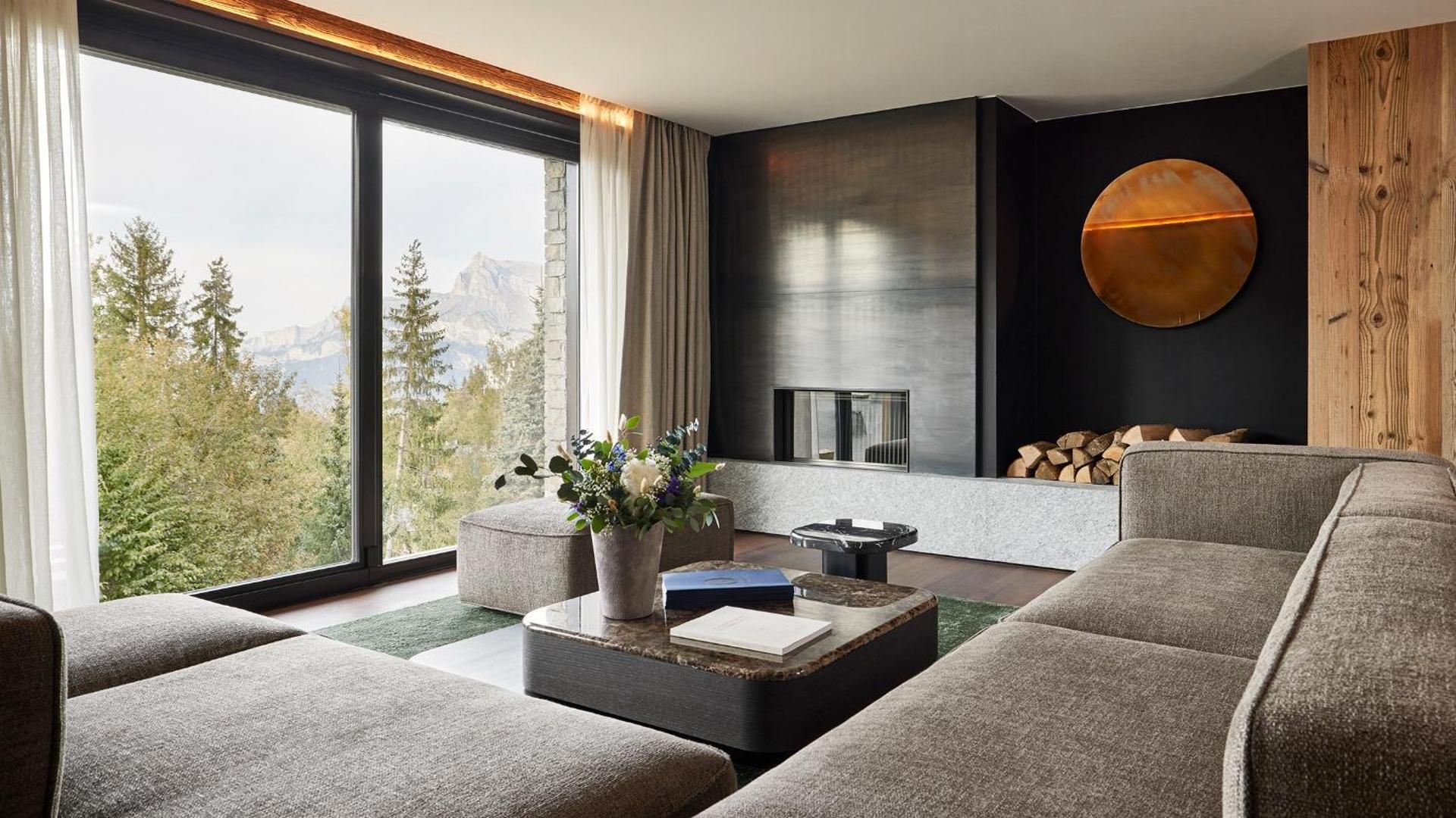 The Alpine Loft with High Tea (dec-april) 