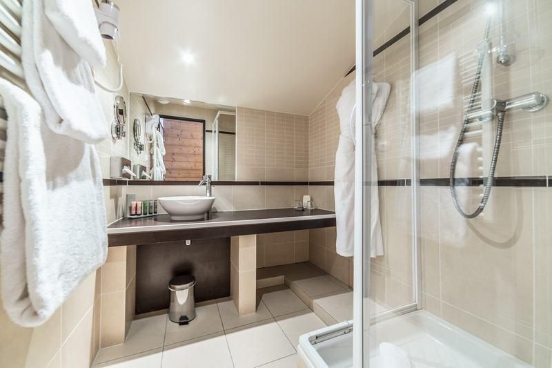 Standard Suite