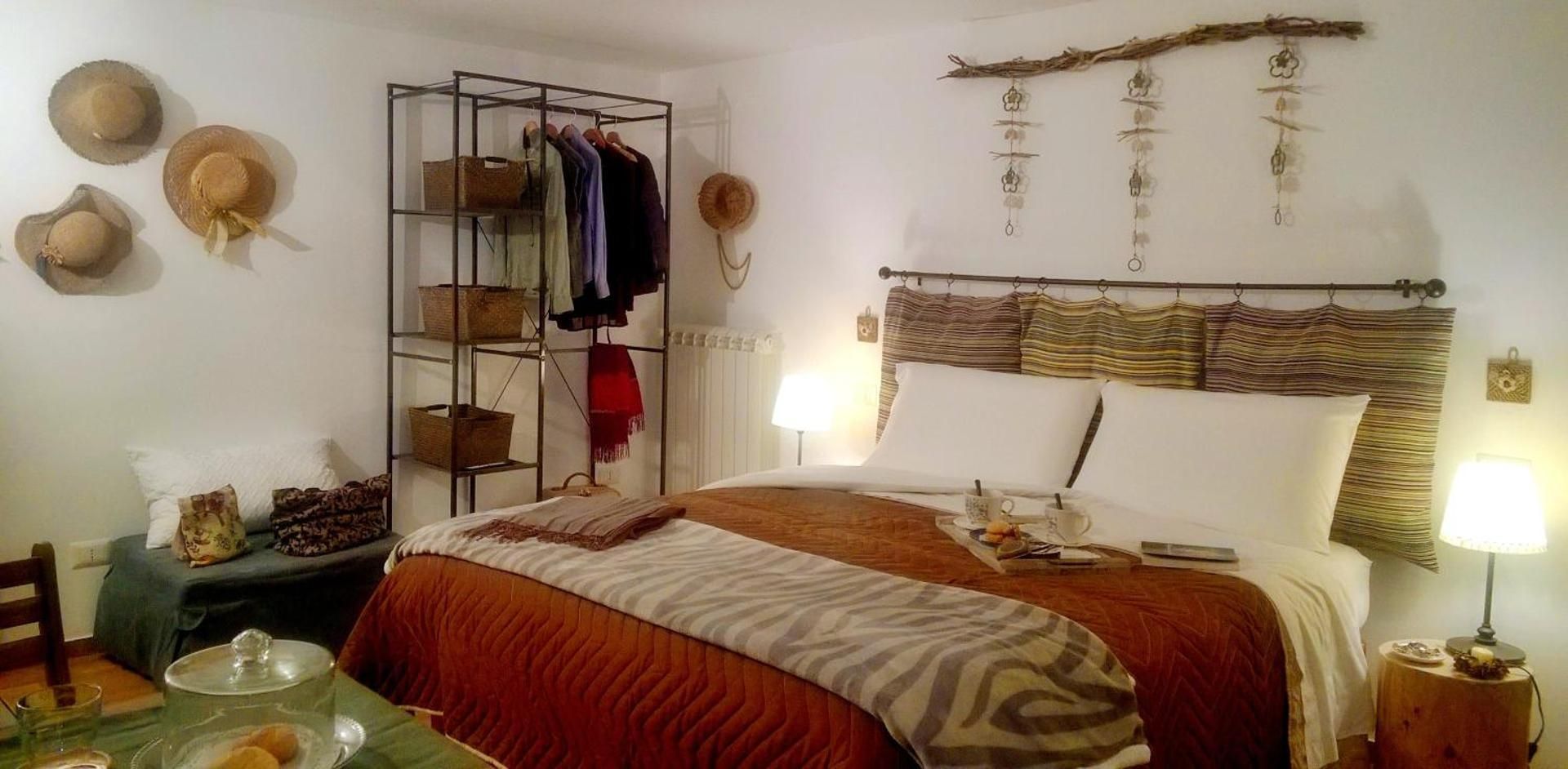 Deluxe Double Room with Shower