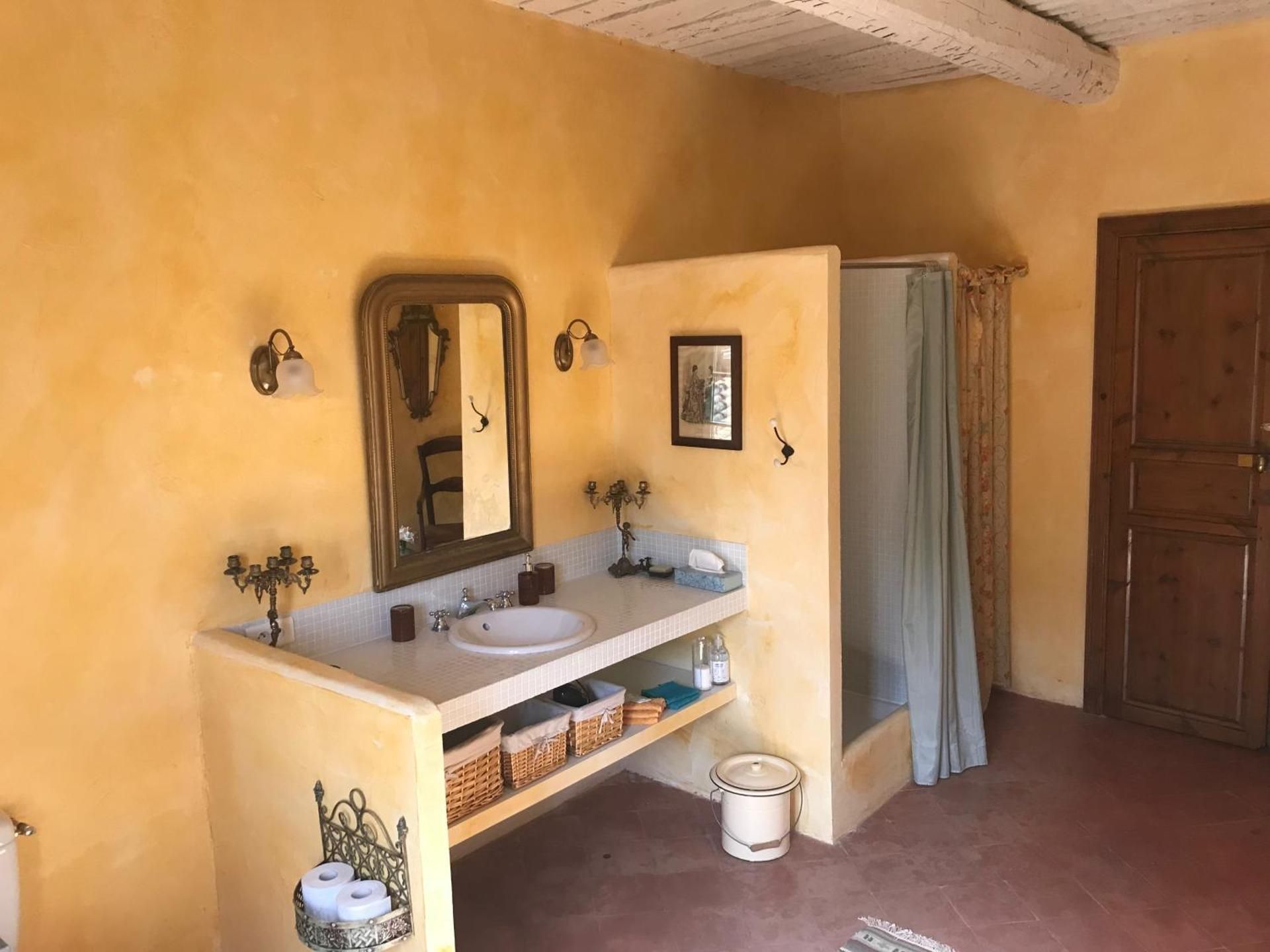 Double or Twin Room with Shared Bathroom