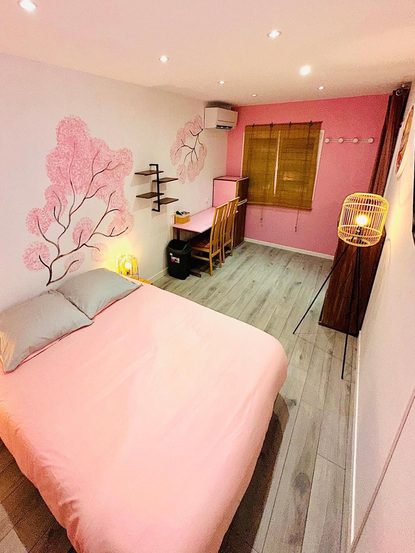 Large Double Room