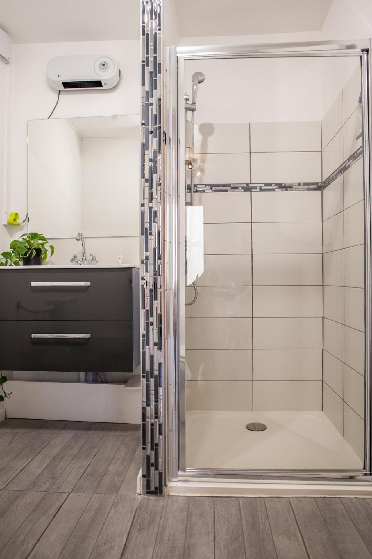 Two Bedroom Apartment 