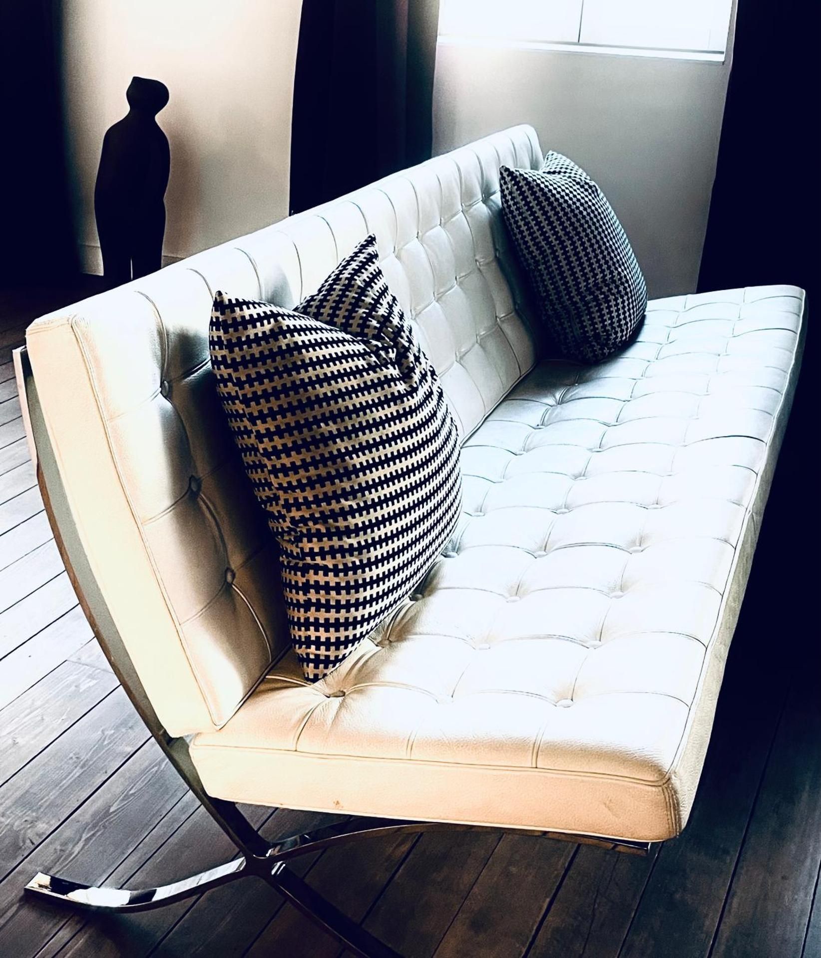 Deluxe Apartment 2