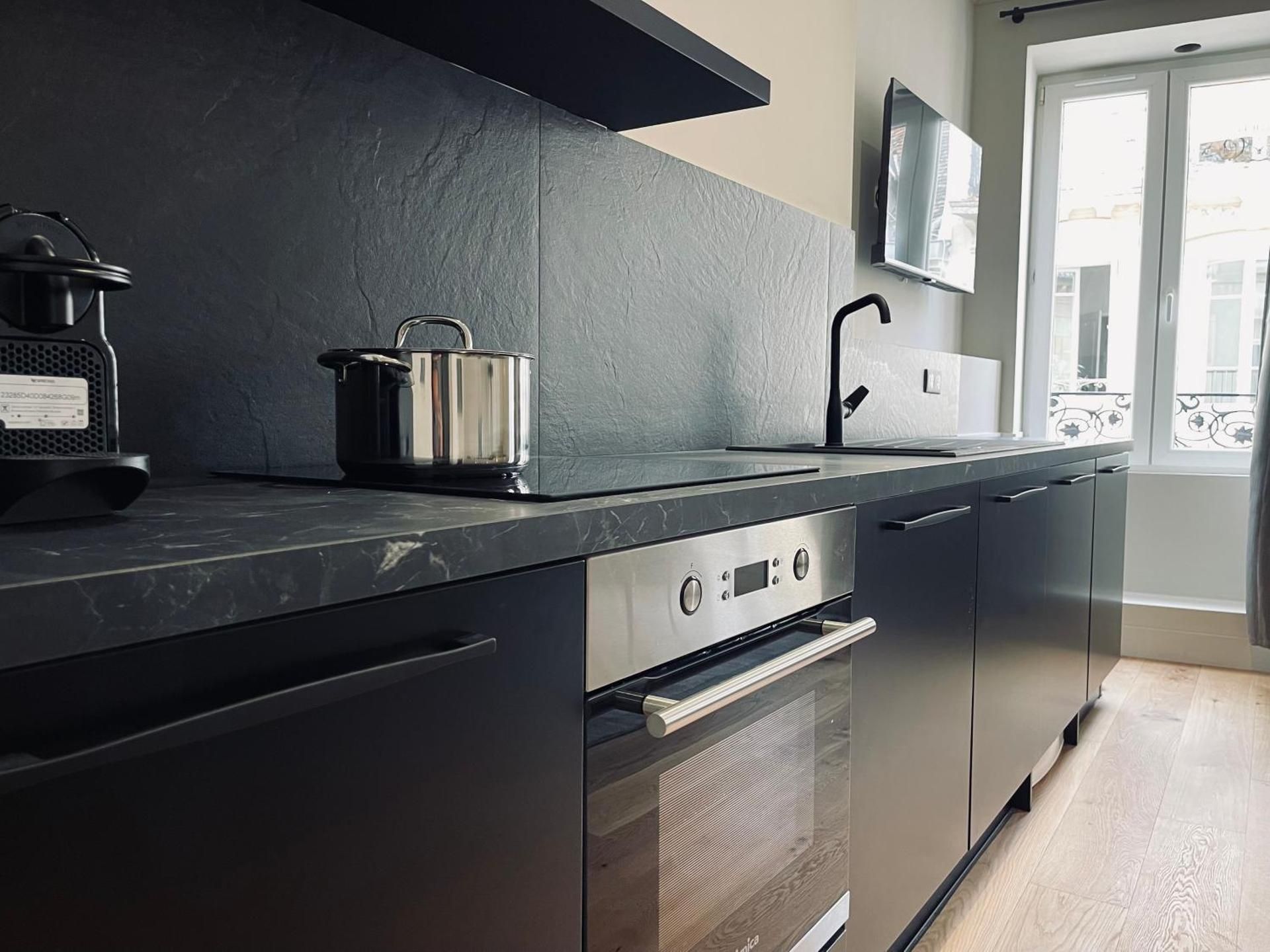 Superior Apartment