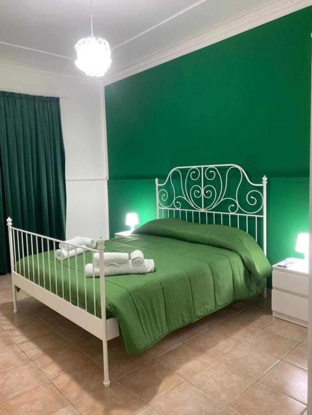 Twin Room with Shared Bathroom