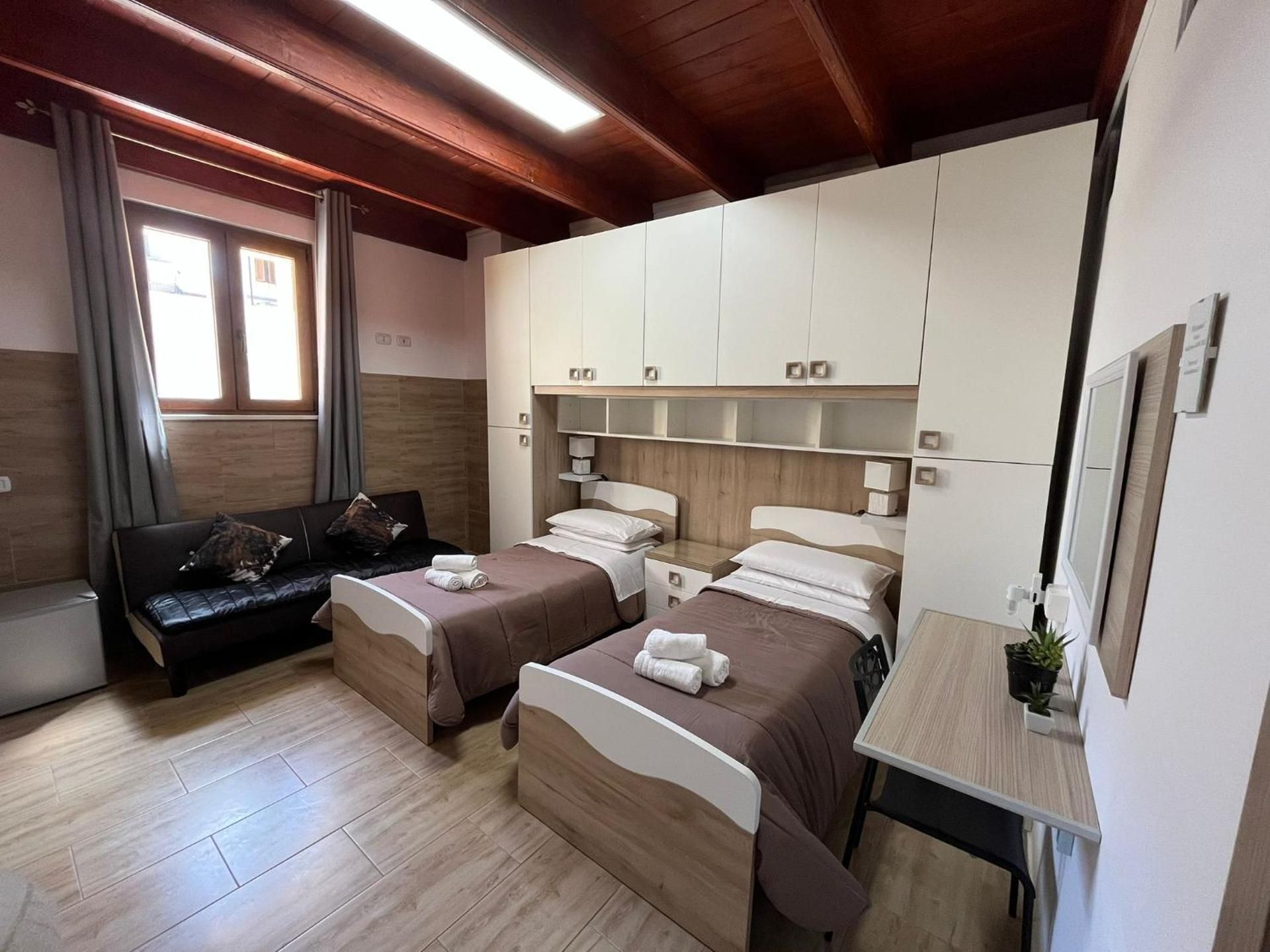 Double or Twin Room with Private Bathroom