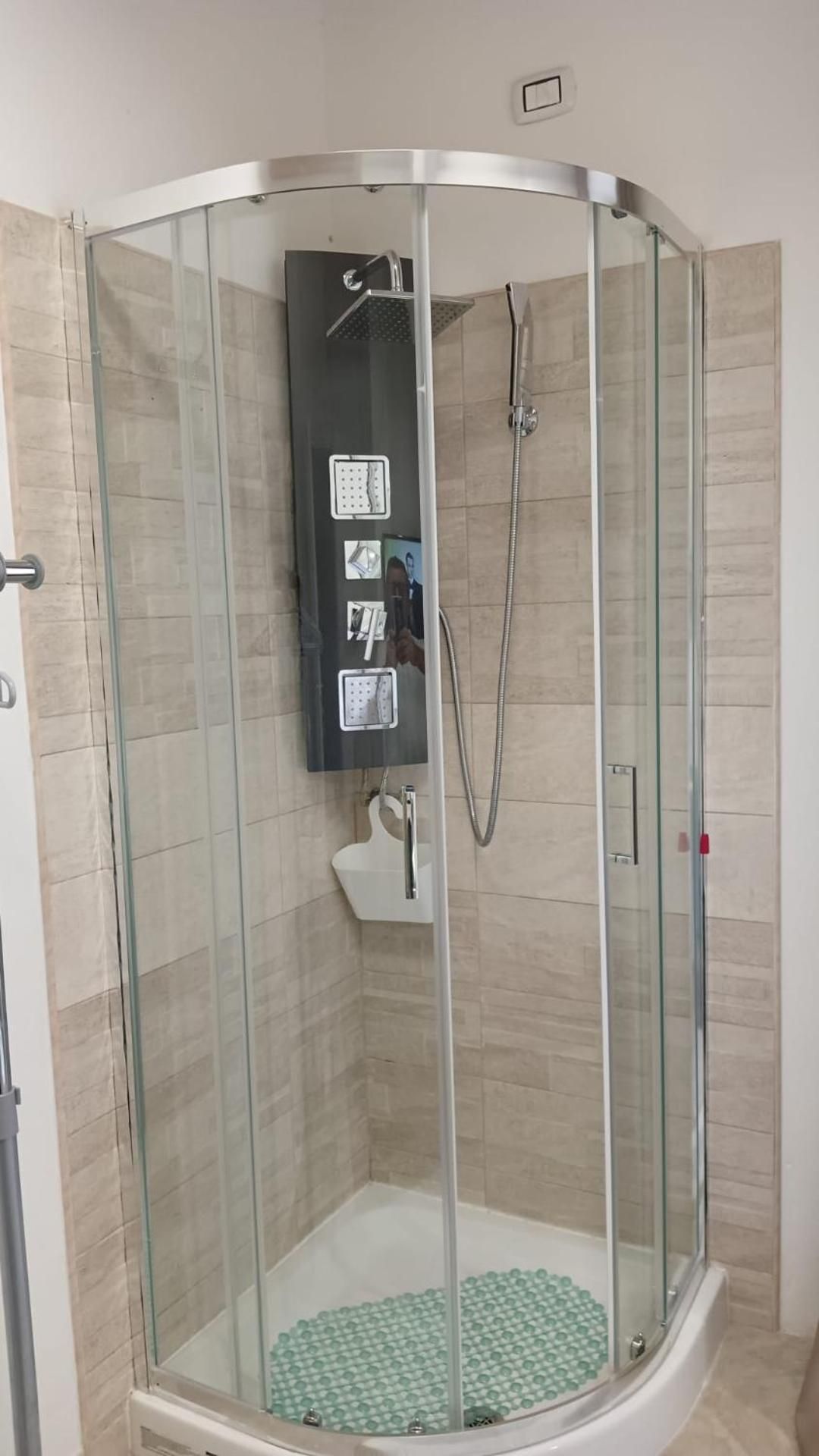 Single Room With Private Bathroom