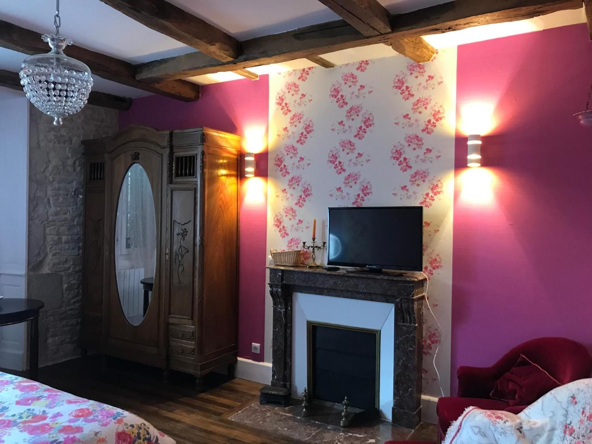 Double Room with Shared Bathroom