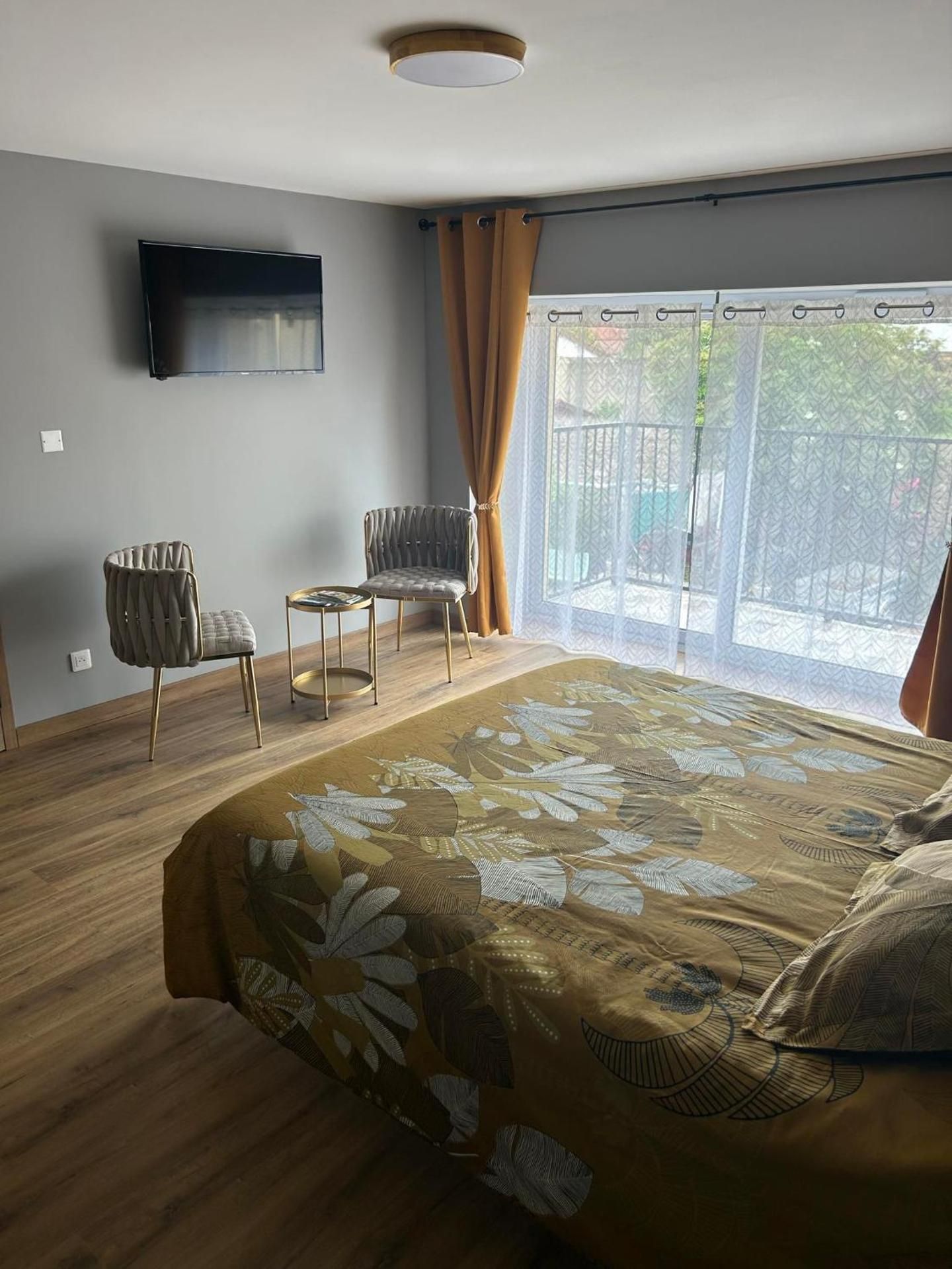 Double Room with Private Bathroom