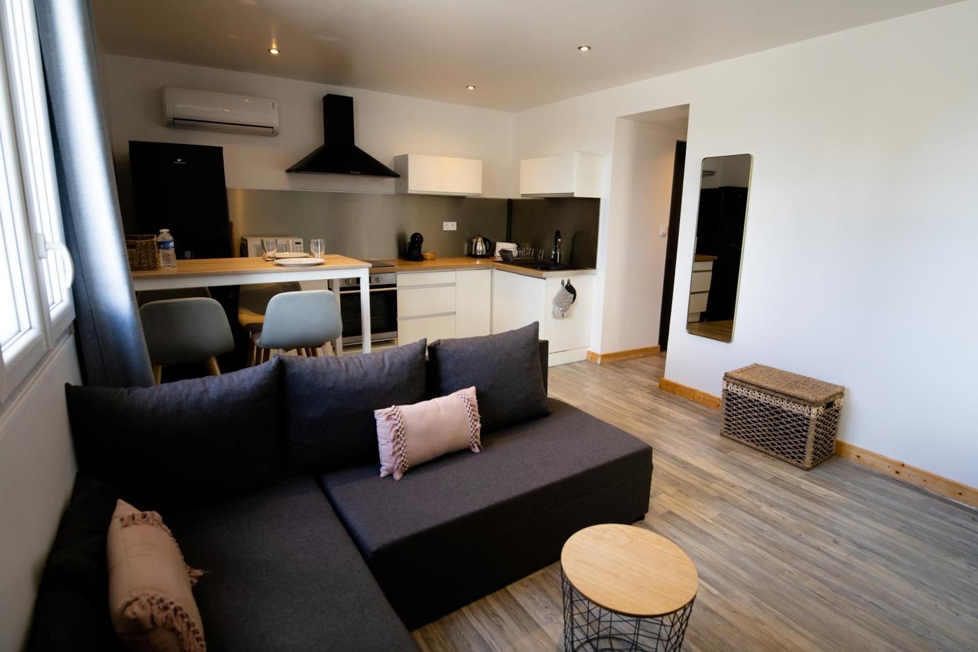 Apartment with Terrace