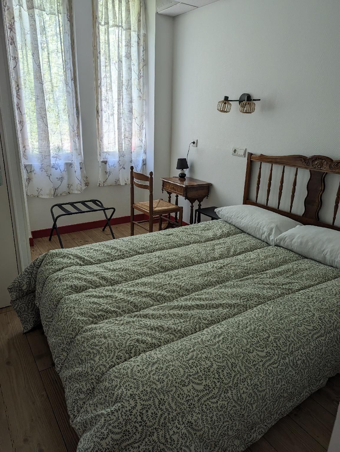 AUBERGE DES PINS Double Room