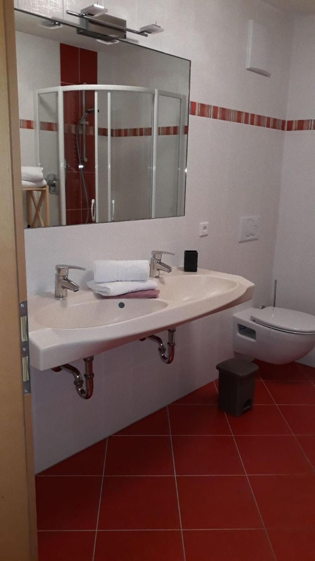 Large Double Room