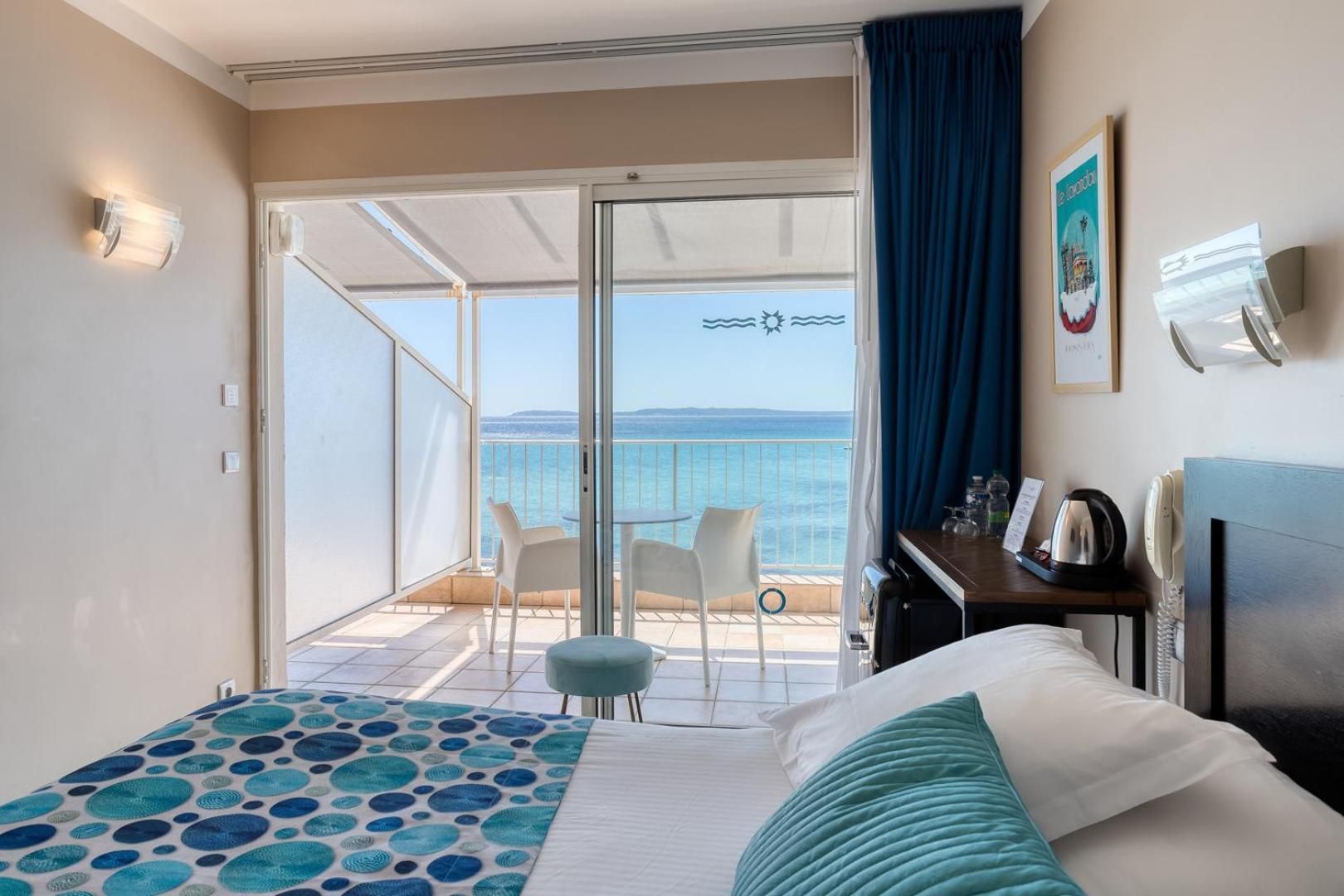 Double Room with Balcony and Sea View