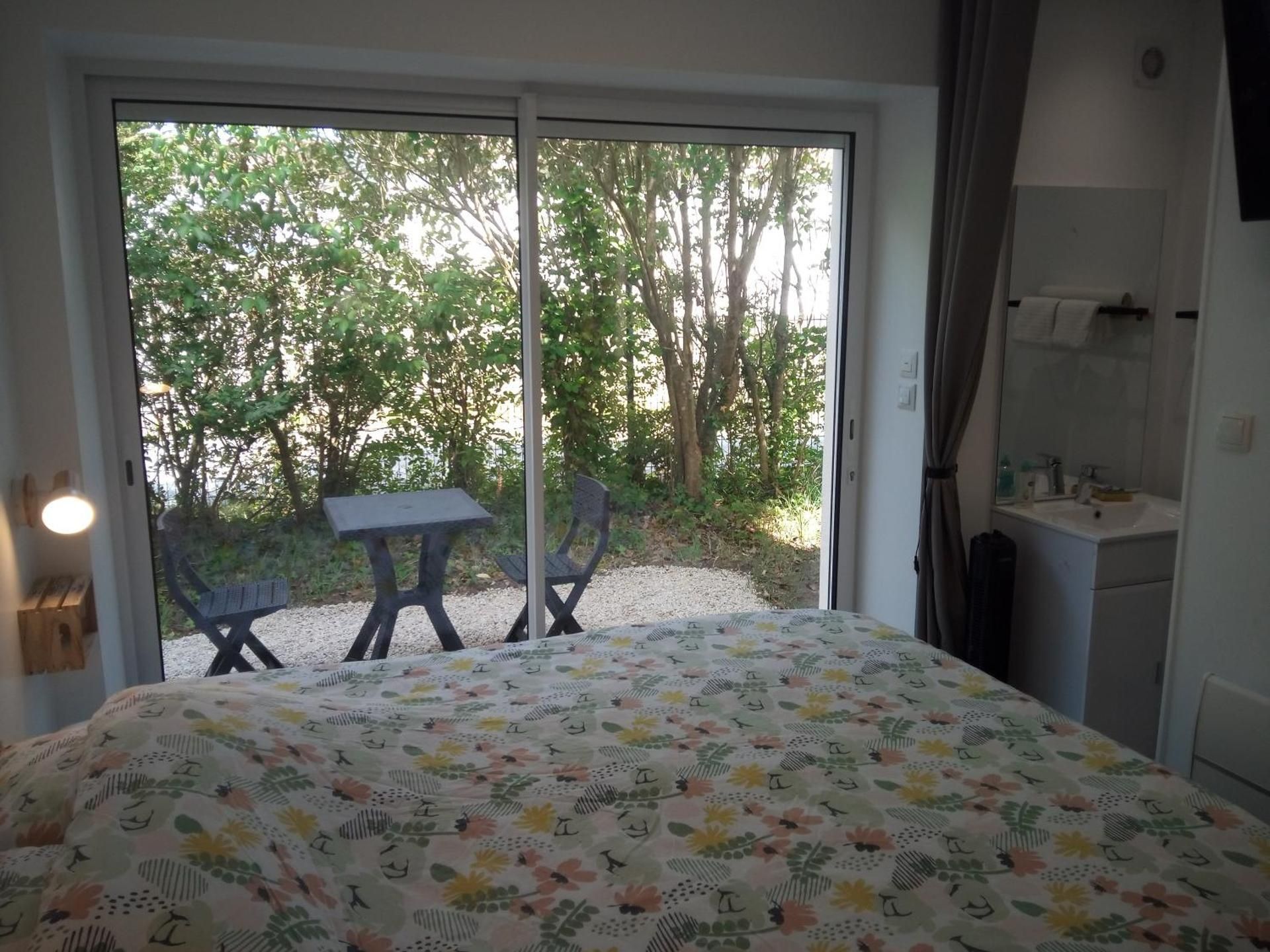 King Room with Garden View