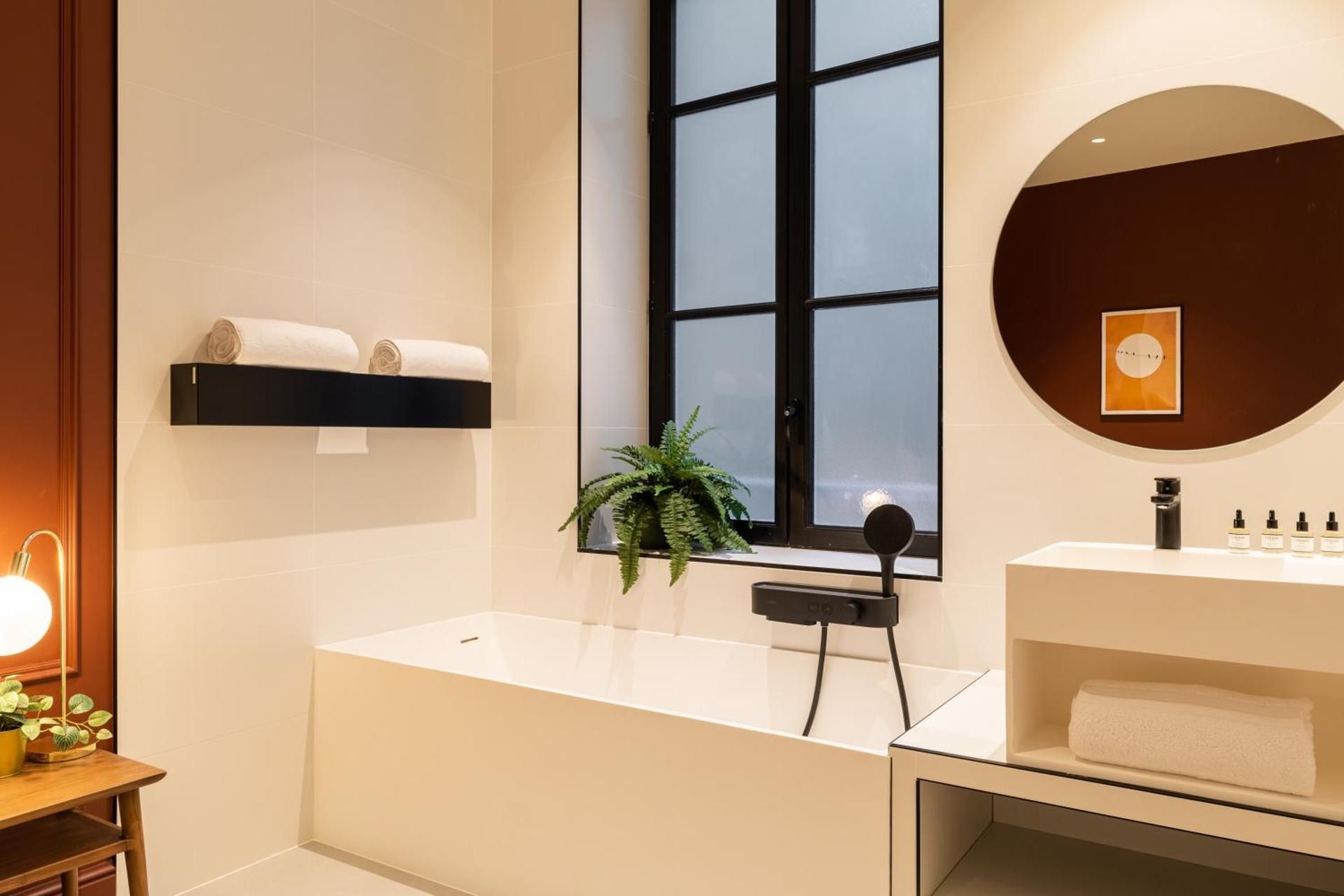 Authentic Apartment (2BedR & 2BathR)