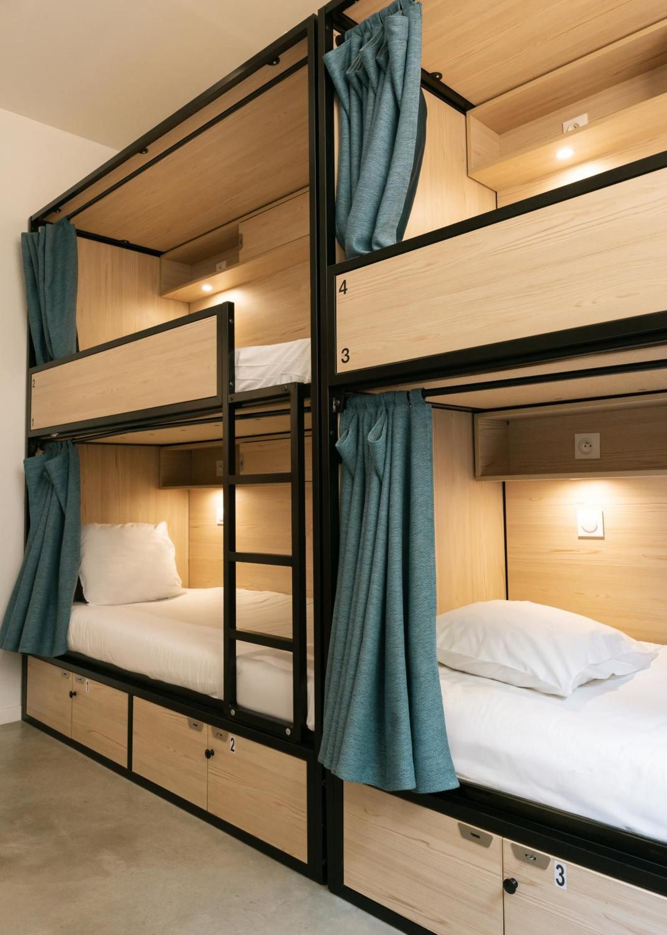 Bed in 6-Bed Mixed Dormitory Room